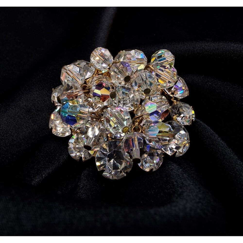 Vintage 1960s JULIANA Aurora Borealis Crystal Gold-Tone Round Brooch Pin